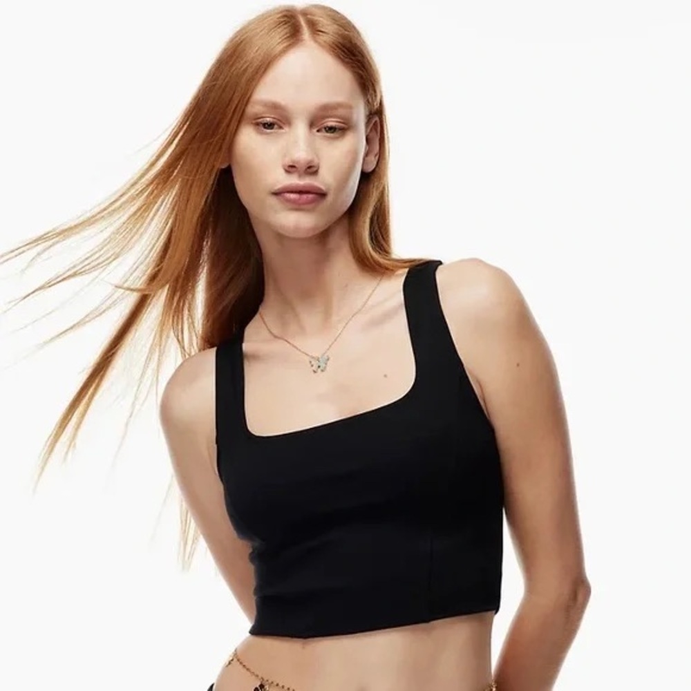 Aritzia Sunday Best Jagger Top in Black L